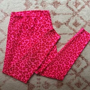 Beach Riot Sport Pink Leopard Print Leggings